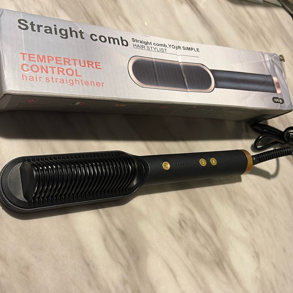 Straight Comb Hair Stylist Black